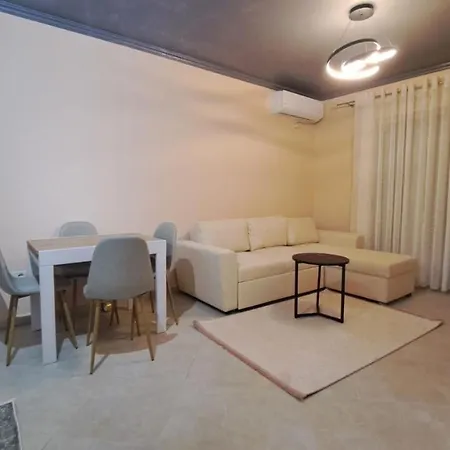 Apartment Bella *